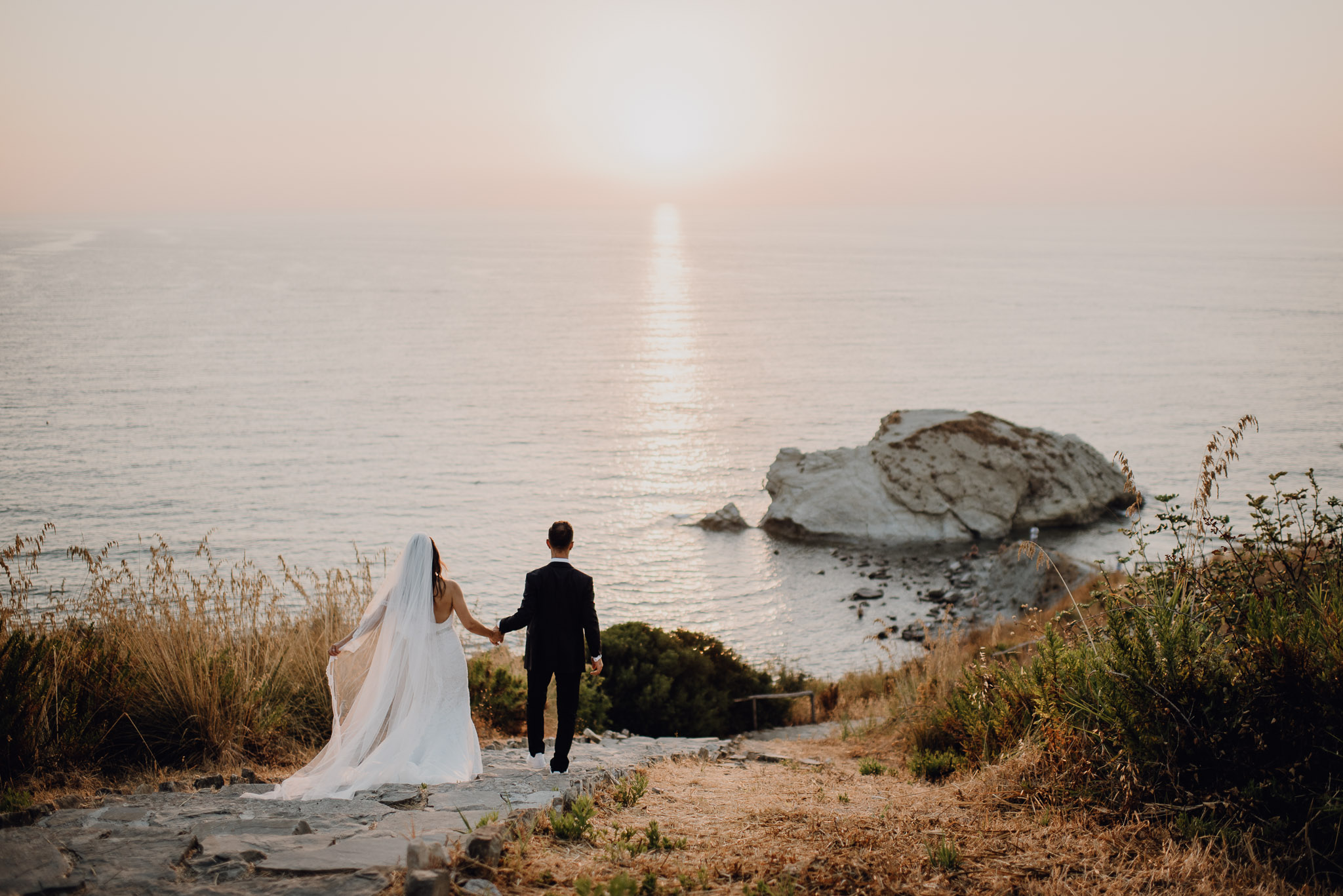 outdoor wedding in italy on the beach