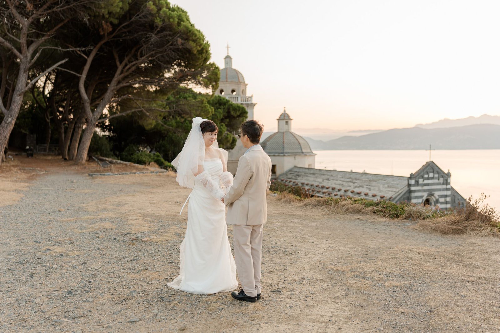 Pre-wedding photoshoot in Portovenere, Italy